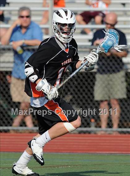 Thumbnail 3 in Ridgefield vs. Staples (CIAC Class L Semifinal) photogallery.