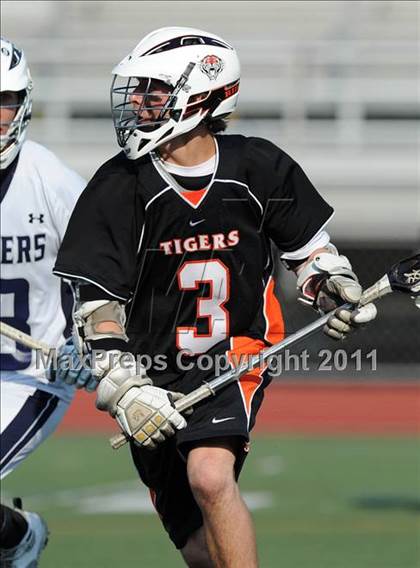 Thumbnail 3 in Ridgefield vs. Staples (CIAC Class L Semifinal) photogallery.