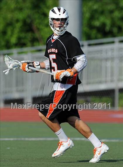 Thumbnail 2 in Ridgefield vs. Staples (CIAC Class L Semifinal) photogallery.