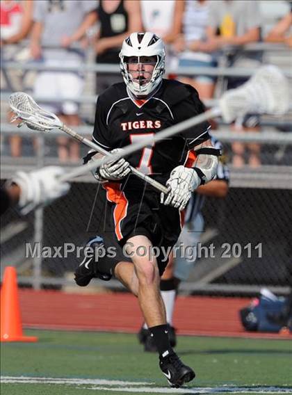 Thumbnail 3 in Ridgefield vs. Staples (CIAC Class L Semifinal) photogallery.