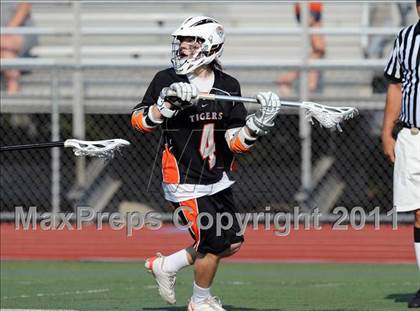 Thumbnail 3 in Ridgefield vs. Staples (CIAC Class L Semifinal) photogallery.