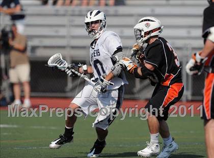 Thumbnail 2 in Ridgefield vs. Staples (CIAC Class L Semifinal) photogallery.