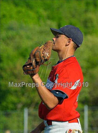 Thumbnail 3 in Ketcham @ Arlington photogallery.