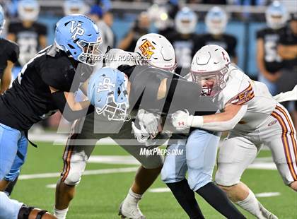 Thumbnail 2 in El Modena @ Villa Park photogallery.