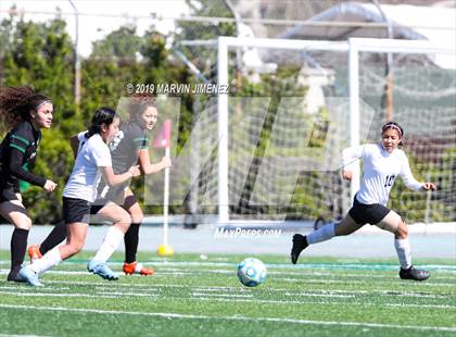 Thumbnail 1 in Belmont vs. Rivera (CIF LACS Division III Final) photogallery.