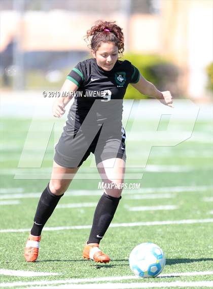 Thumbnail 2 in Belmont vs. Rivera (CIF LACS Division III Final) photogallery.