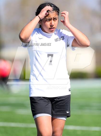 Thumbnail 1 in Belmont vs. Rivera (CIF LACS Division III Final) photogallery.