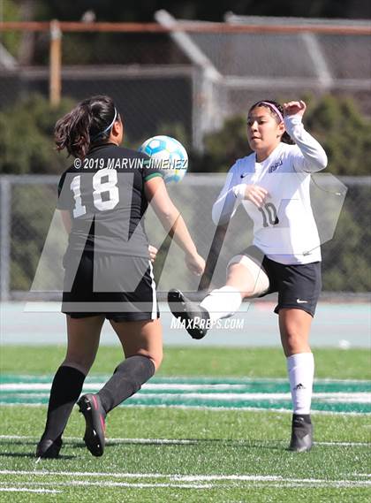 Thumbnail 1 in Belmont vs. Rivera (CIF LACS Division III Final) photogallery.
