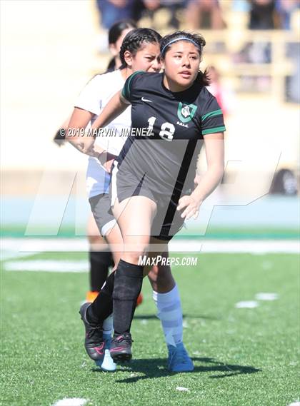 Thumbnail 1 in Belmont vs. Rivera (CIF LACS Division III Final) photogallery.