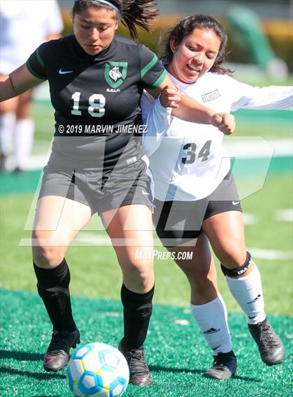 Thumbnail 3 in Belmont vs. Rivera (CIF LACS Division III Final) photogallery.