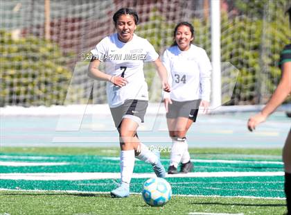 Thumbnail 2 in Belmont vs. Rivera (CIF LACS Division III Final) photogallery.
