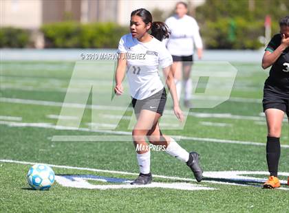 Thumbnail 2 in Belmont vs. Rivera (CIF LACS Division III Final) photogallery.
