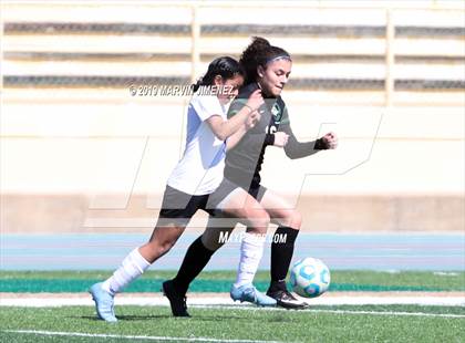 Thumbnail 1 in Belmont vs. Rivera (CIF LACS Division III Final) photogallery.