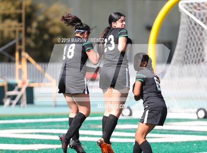 Thumbnail 1 in Belmont vs. Rivera (CIF LACS Division III Final) photogallery.