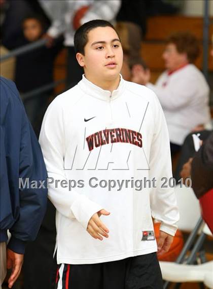 Thumbnail 1 in Harvard-Westlake @ Verbum Dei photogallery.