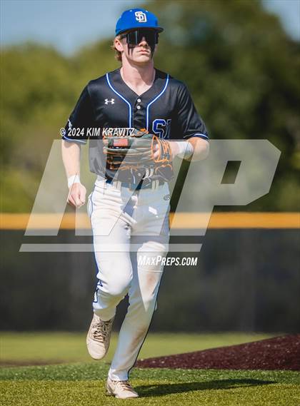 Thumbnail 1 in Chesapeake vs. Decatur (MPSSAA 3A Semifinal) photogallery.