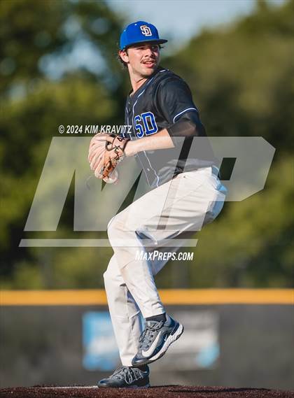 Thumbnail 2 in Chesapeake vs. Decatur (MPSSAA 3A Semifinal) photogallery.