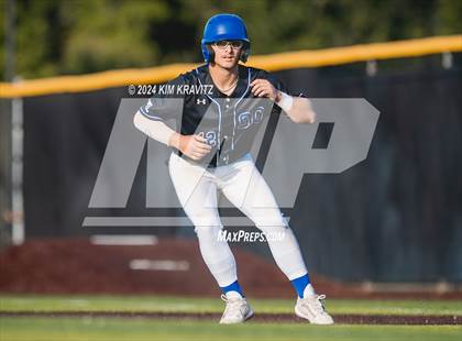 Thumbnail 2 in Chesapeake vs. Decatur (MPSSAA 3A Semifinal) photogallery.