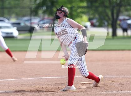 Thumbnail 1 in Westmoreland vs. Huntingdon photogallery.