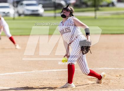 Thumbnail 1 in Westmoreland vs. Huntingdon photogallery.