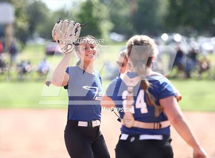 Thumbnail 3 in Westmoreland vs. Huntingdon photogallery.
