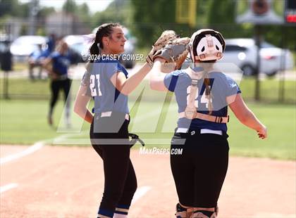 Thumbnail 3 in Westmoreland vs. Huntingdon photogallery.