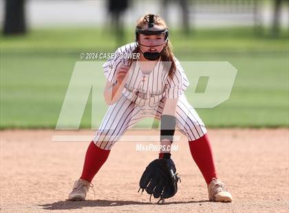 Thumbnail 2 in Westmoreland vs. Huntingdon photogallery.