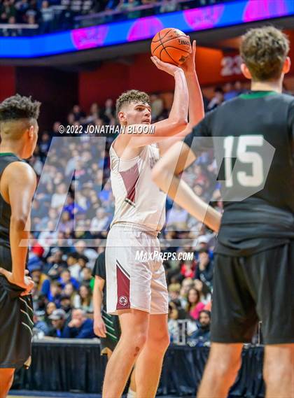 Thumbnail 3 in Bristol Central vs. Northwest Catholic (CIAC Class II Final) photogallery.