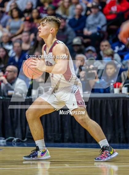 Thumbnail 3 in Bristol Central vs. Northwest Catholic (CIAC Class II Final) photogallery.