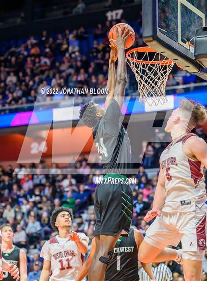 Thumbnail 3 in Bristol Central vs. Northwest Catholic (CIAC Class II Final) photogallery.