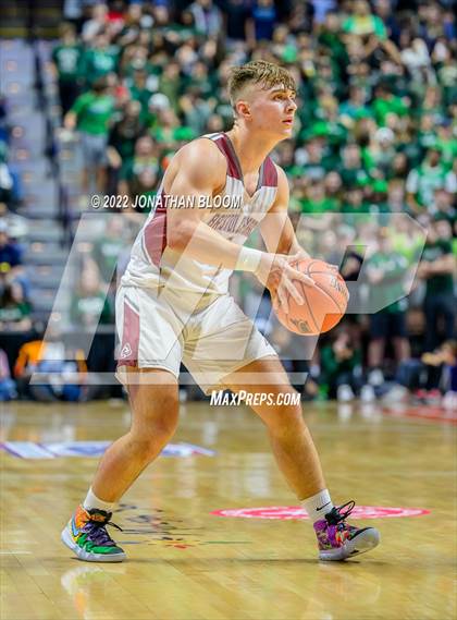 Thumbnail 3 in Bristol Central vs. Northwest Catholic (CIAC Class II Final) photogallery.