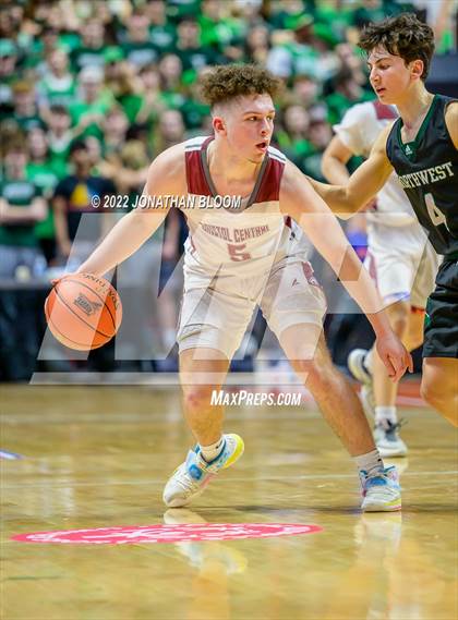 Thumbnail 3 in Bristol Central vs. Northwest Catholic (CIAC Class II Final) photogallery.