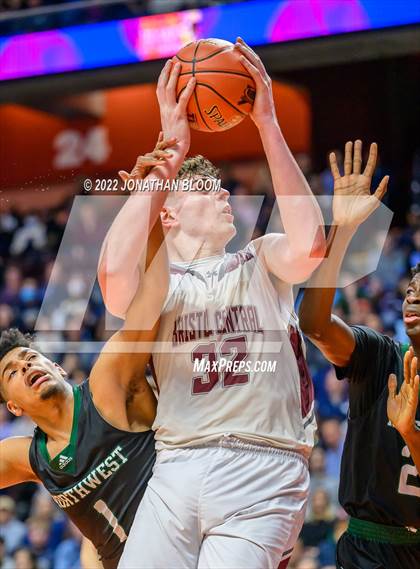 Thumbnail 2 in Bristol Central vs. Northwest Catholic (CIAC Class II Final) photogallery.