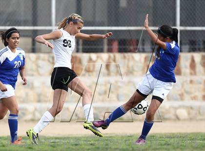 Thumbnail 3 in Verdugo Hills vs. Robert F. Kennedy Community (CIF L.A. City Section D2 Semifinal) photogallery.