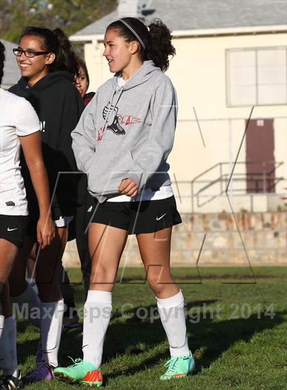 Thumbnail 1 in Verdugo Hills vs. Robert F. Kennedy Community (CIF L.A. City Section D2 Semifinal) photogallery.