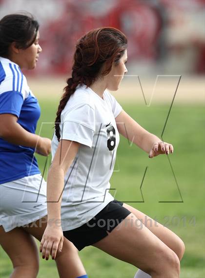 Thumbnail 1 in Verdugo Hills vs. Robert F. Kennedy Community (CIF L.A. City Section D2 Semifinal) photogallery.