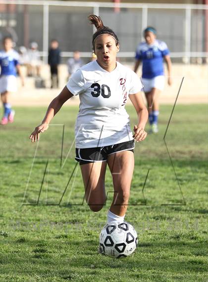 Thumbnail 2 in Verdugo Hills vs. Robert F. Kennedy Community (CIF L.A. City Section D2 Semifinal) photogallery.