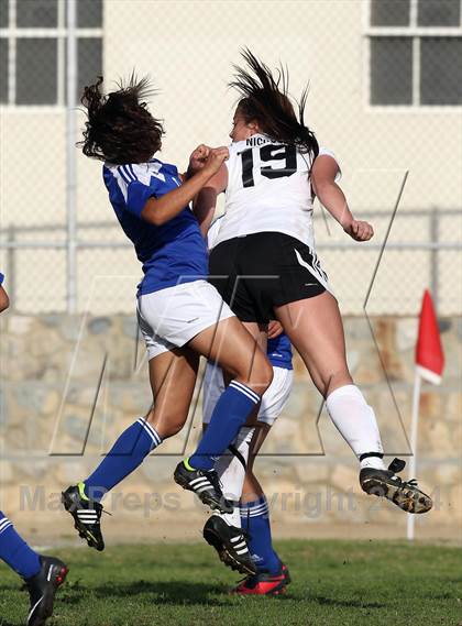 Thumbnail 2 in Verdugo Hills vs. Robert F. Kennedy Community (CIF L.A. City Section D2 Semifinal) photogallery.