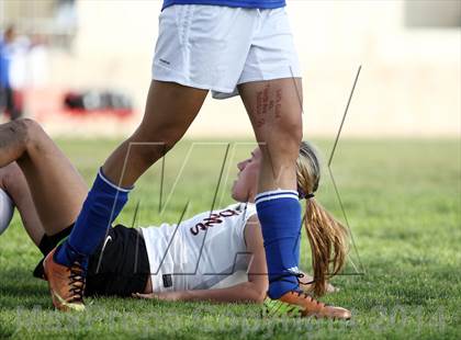Thumbnail 3 in Verdugo Hills vs. Robert F. Kennedy Community (CIF L.A. City Section D2 Semifinal) photogallery.