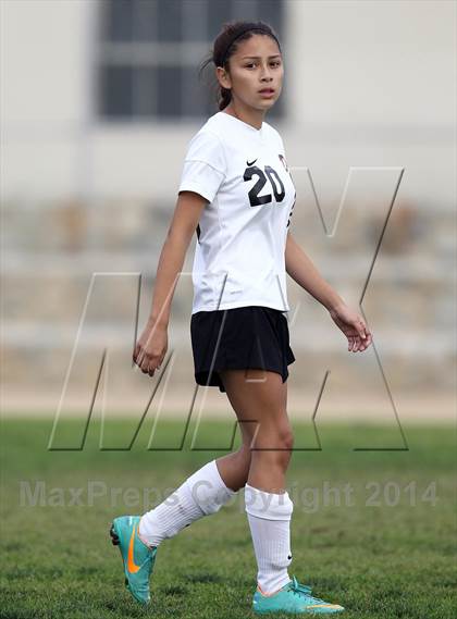 Thumbnail 3 in Verdugo Hills vs. Robert F. Kennedy Community (CIF L.A. City Section D2 Semifinal) photogallery.