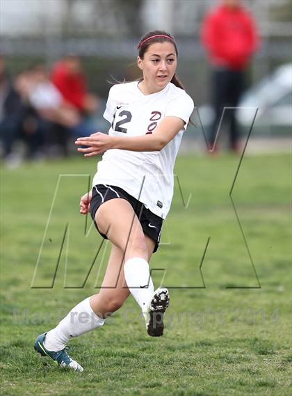 Thumbnail 1 in Verdugo Hills vs. Robert F. Kennedy Community (CIF L.A. City Section D2 Semifinal) photogallery.