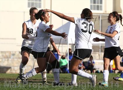 Thumbnail 2 in Verdugo Hills vs. Robert F. Kennedy Community (CIF L.A. City Section D2 Semifinal) photogallery.