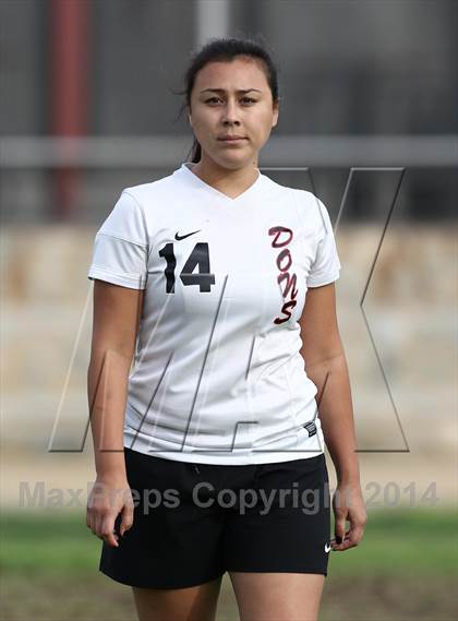 Thumbnail 3 in Verdugo Hills vs. Robert F. Kennedy Community (CIF L.A. City Section D2 Semifinal) photogallery.