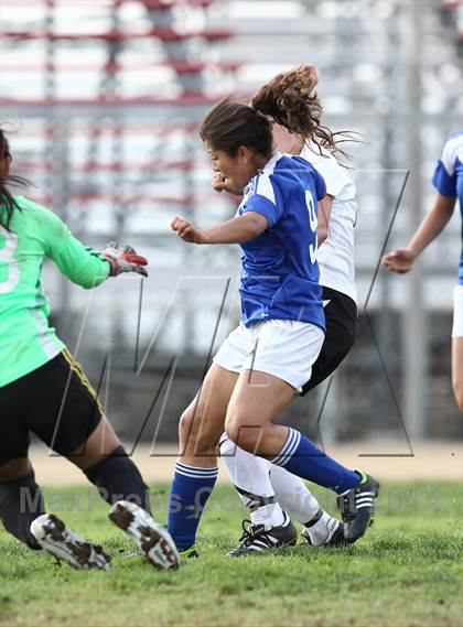 Thumbnail 1 in Verdugo Hills vs. Robert F. Kennedy Community (CIF L.A. City Section D2 Semifinal) photogallery.