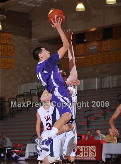 Thumbnail 1 in Cathedral vs. Yale-Canada (MaxPreps Holiday Classic) photogallery.