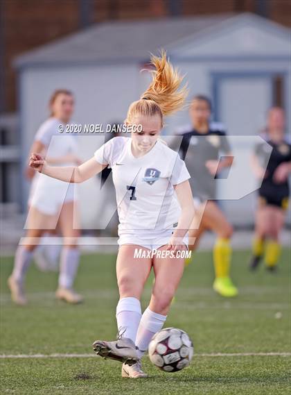 Thumbnail 3 in Lick-Wilmerding vs Urban (CIF BCL-West Semifinal) photogallery.