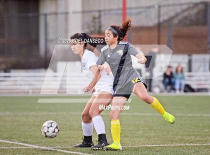 Thumbnail 2 in Lick-Wilmerding vs Urban (CIF BCL-West Semifinal) photogallery.