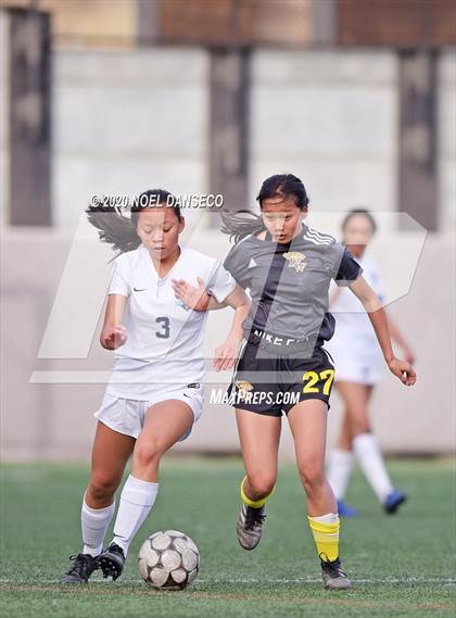 Thumbnail 2 in Lick-Wilmerding vs Urban (CIF BCL-West Semifinal) photogallery.
