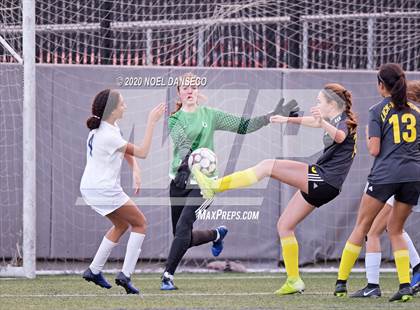 Thumbnail 2 in Lick-Wilmerding vs Urban (CIF BCL-West Semifinal) photogallery.