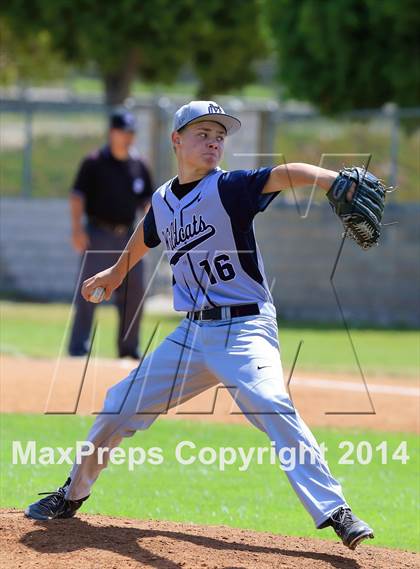 Thumbnail 2 in High Tech Chula Vista vs. Marin Catholic photogallery.